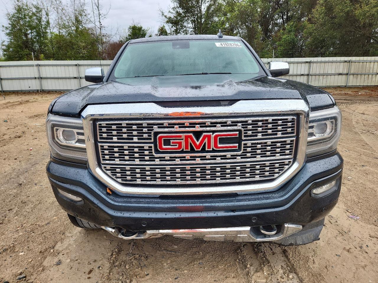 2017 GMC Sierra