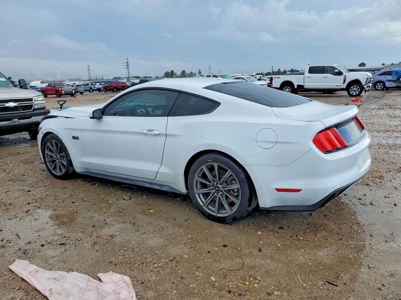 2016 FORD MUSTANG