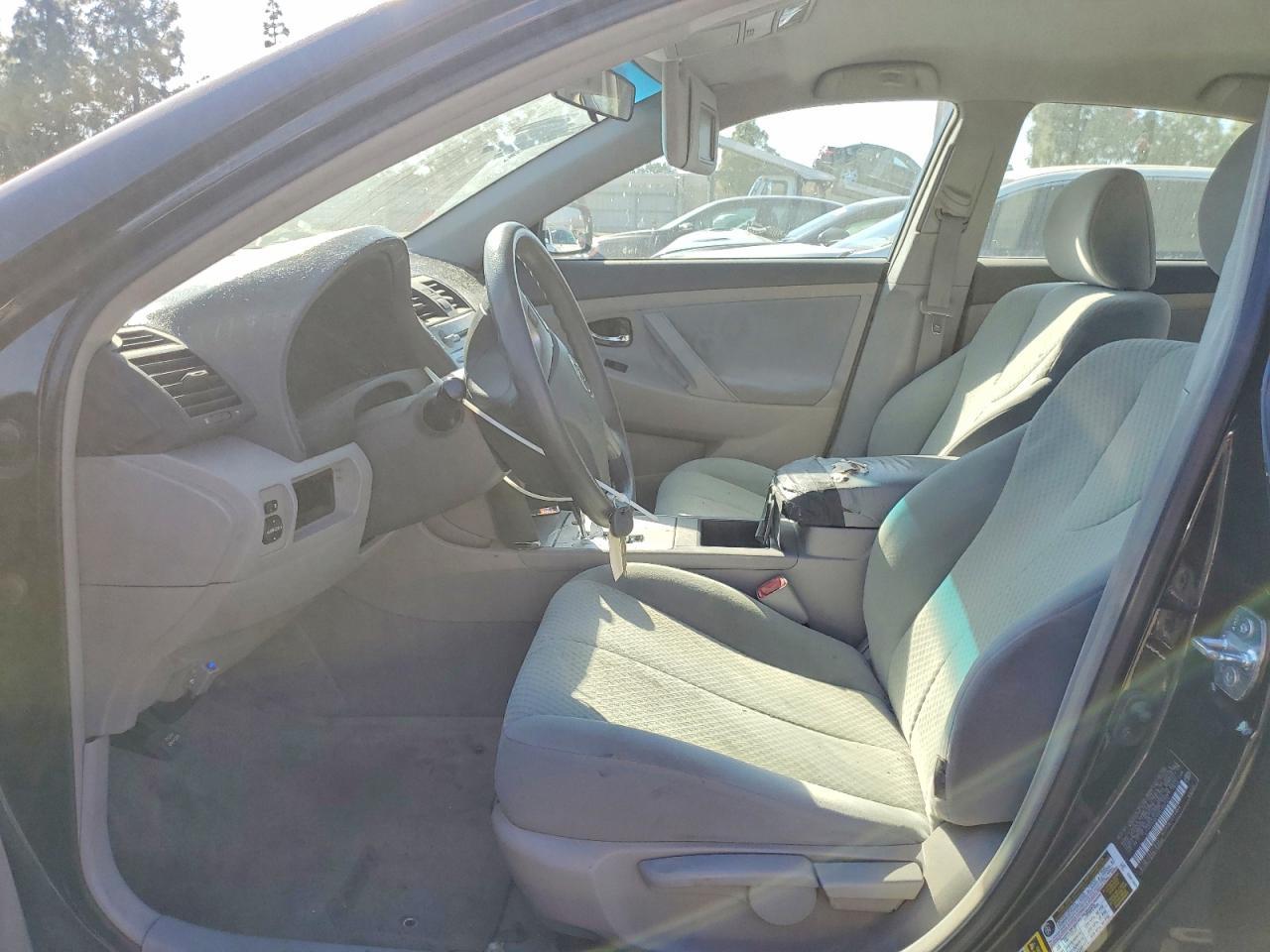 2009 TOYOTA CAMRY