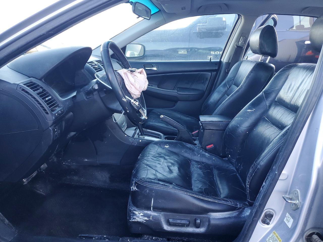 2004 HONDA ACCORD