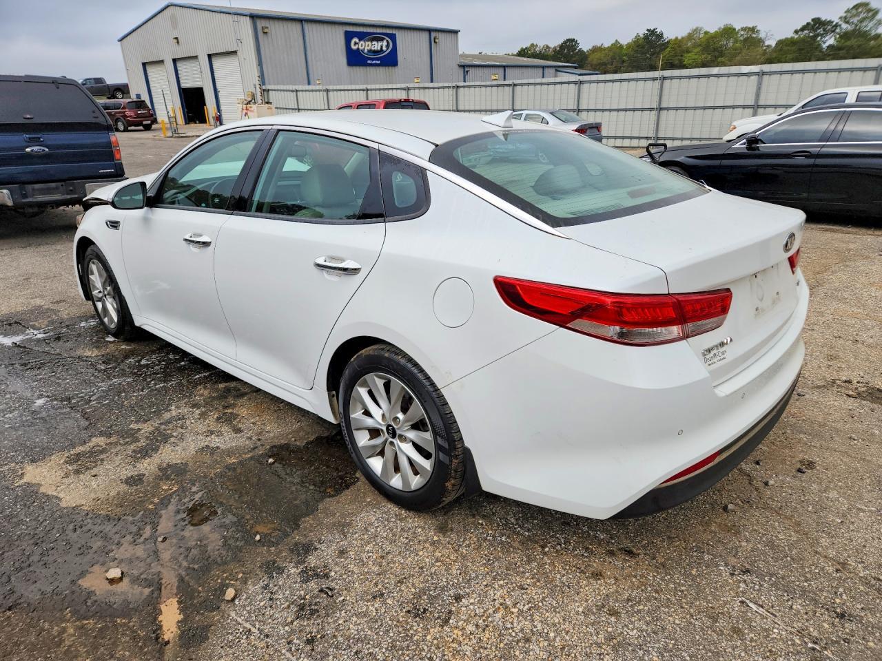 2018 KIA OPTIMA