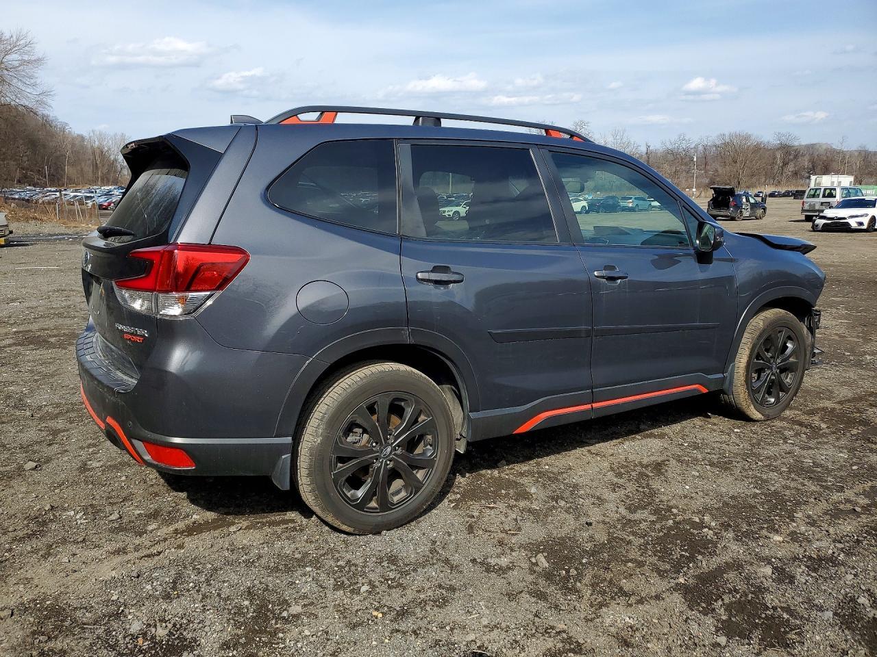 2021 SUBARU FORESTER