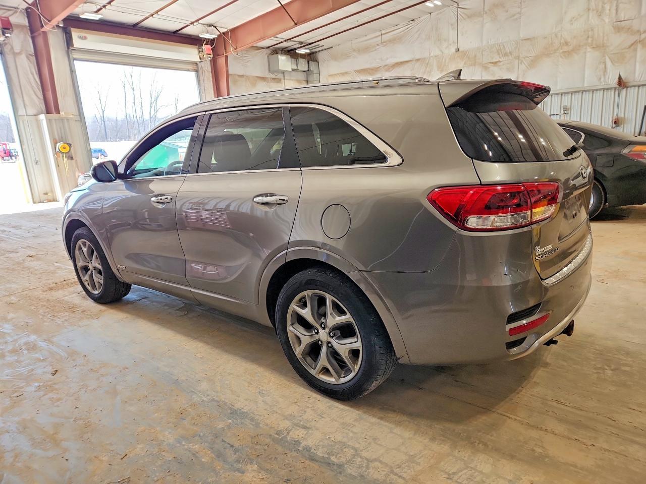 2016 KIA SORENTO