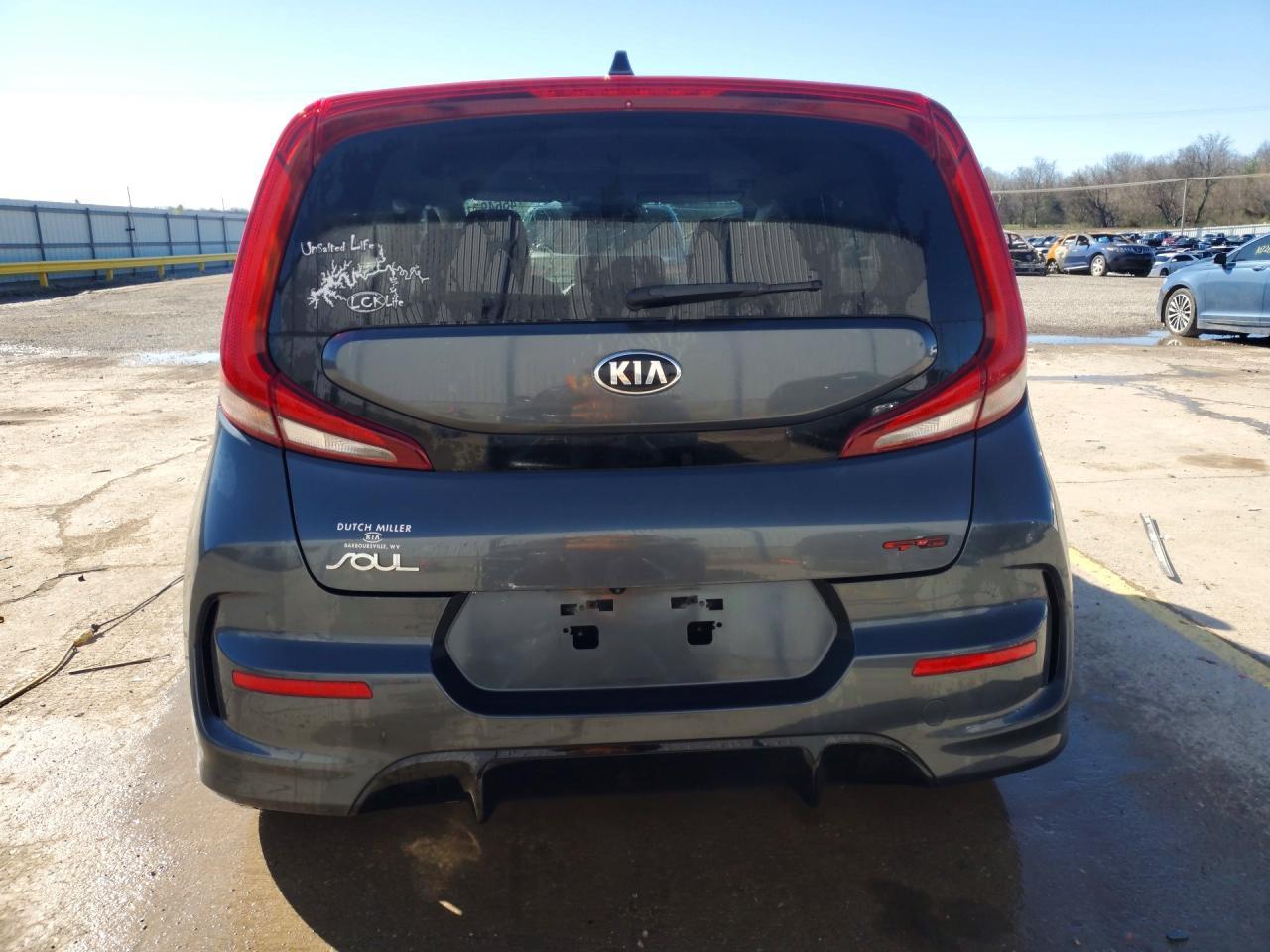 2021 KIA SOUL