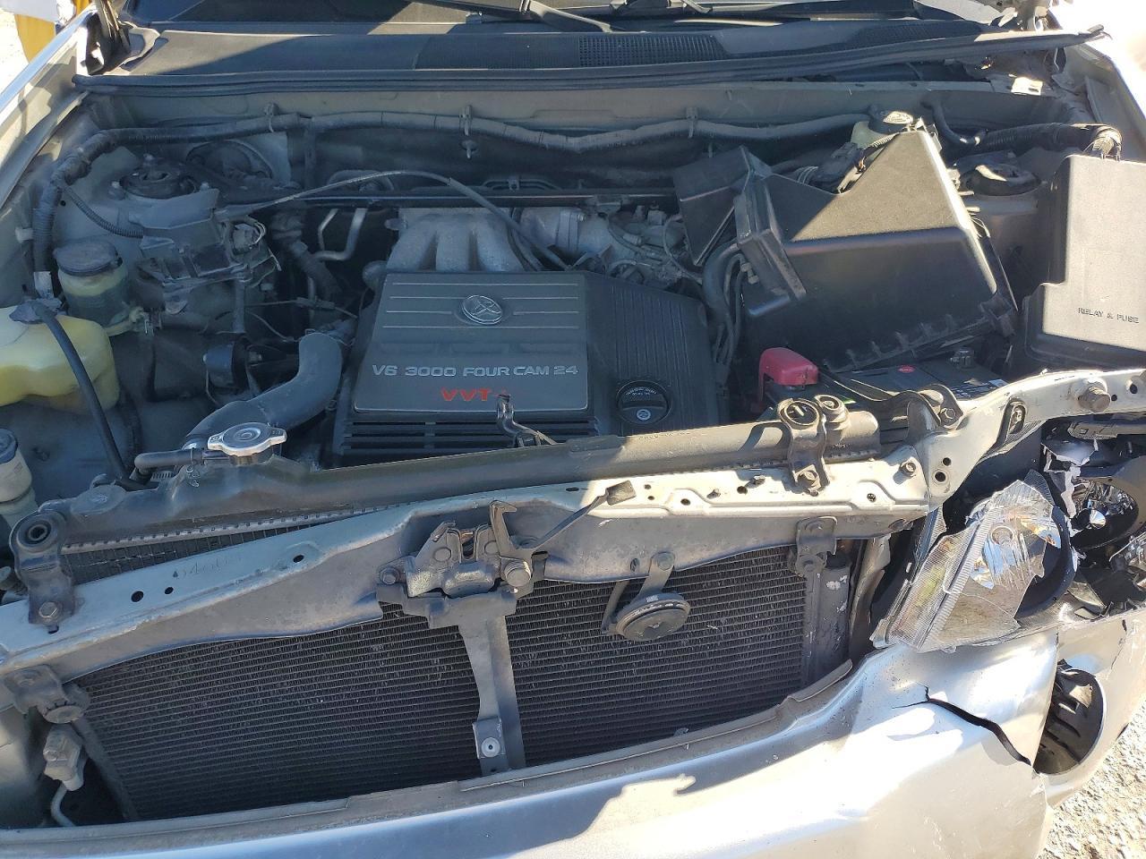 2001 TOYOTA HIGHLANDER