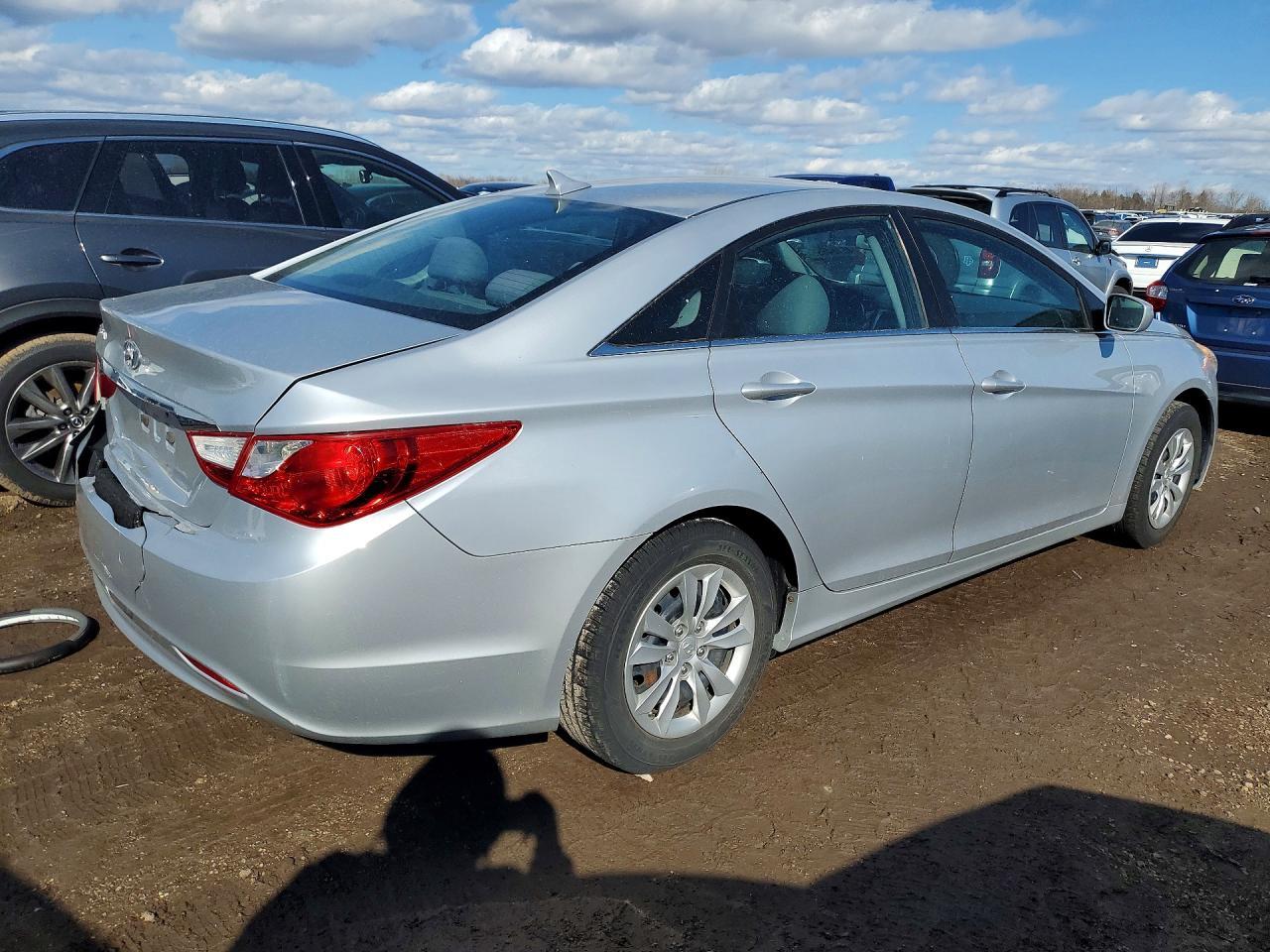 2011 HYUNDAI SONATA