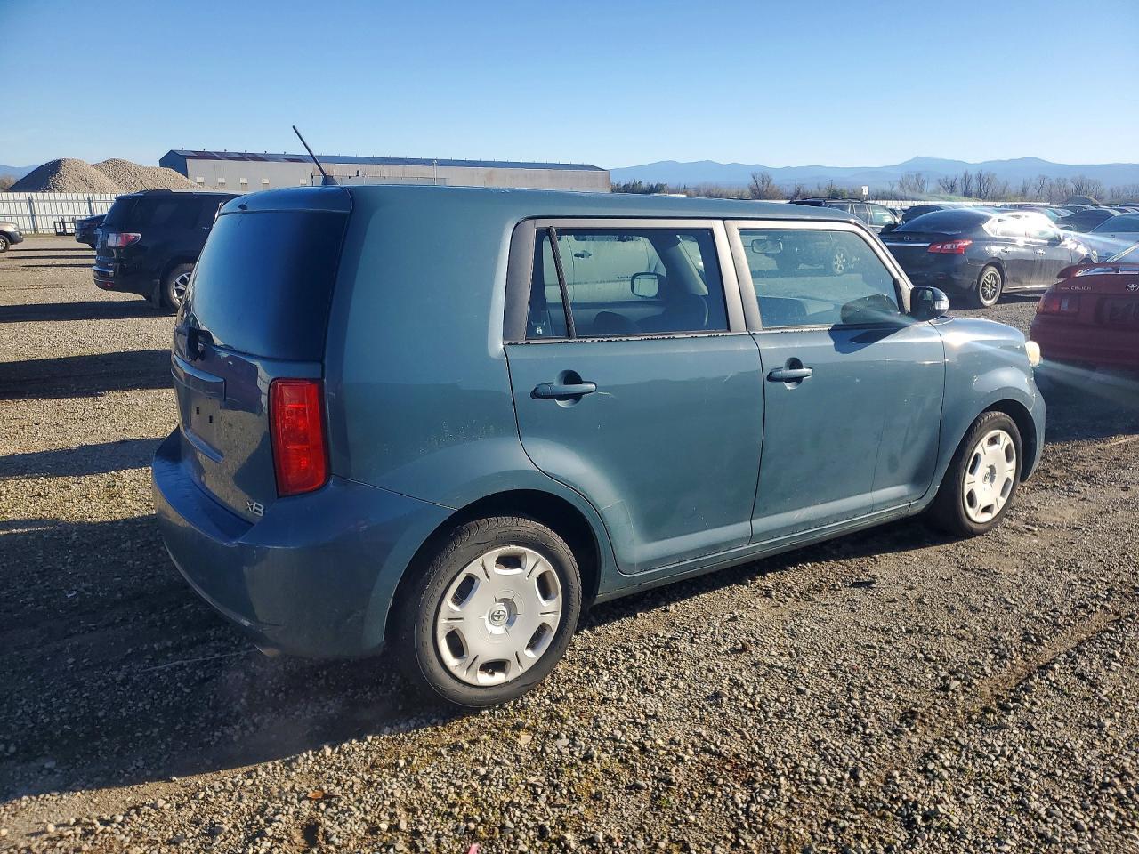 2009 SCION xB