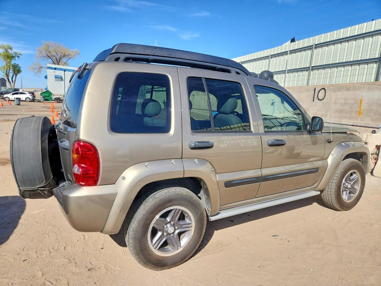 2004 JEEP Liberty