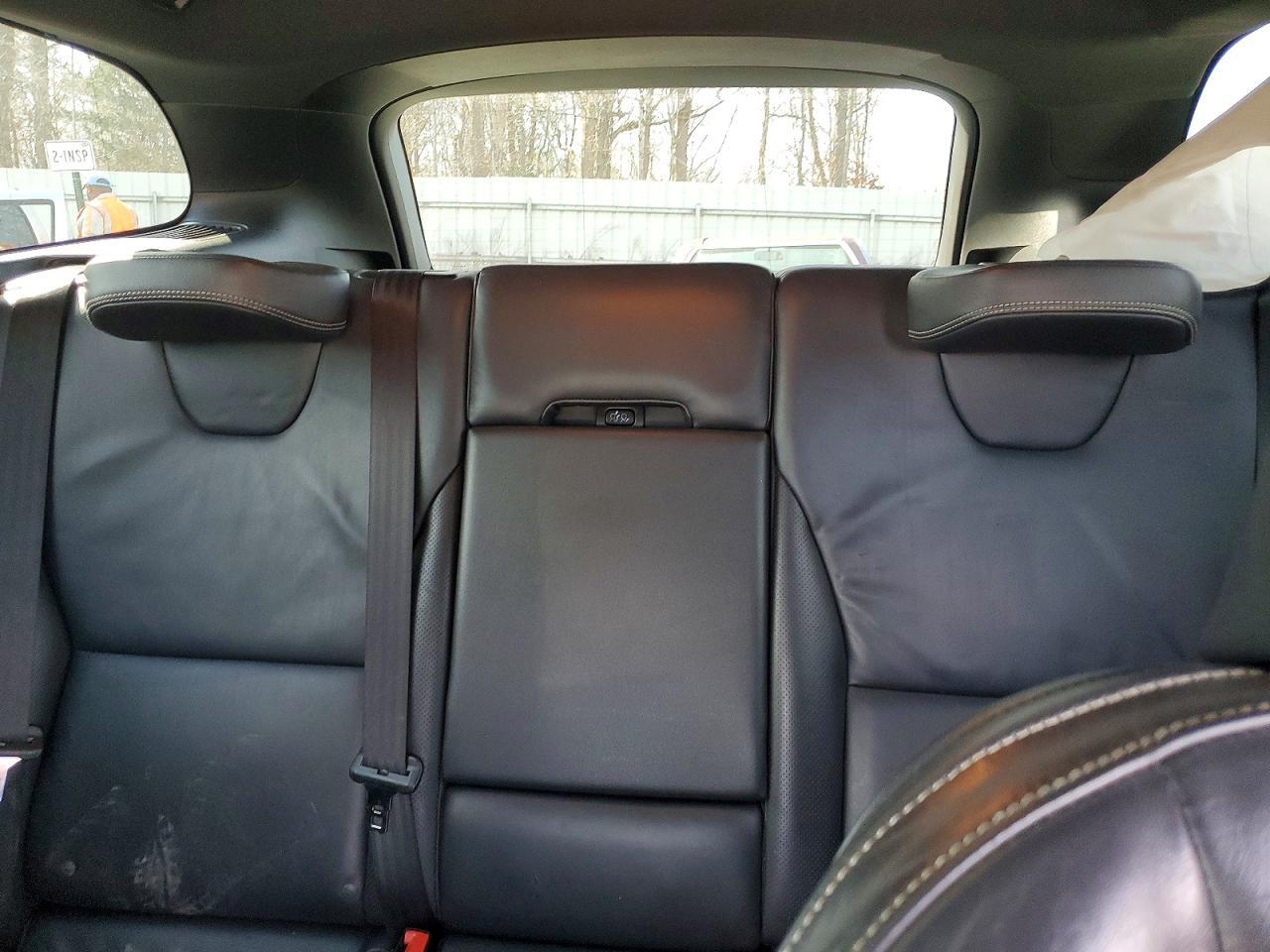 2016 VOLVO XC60