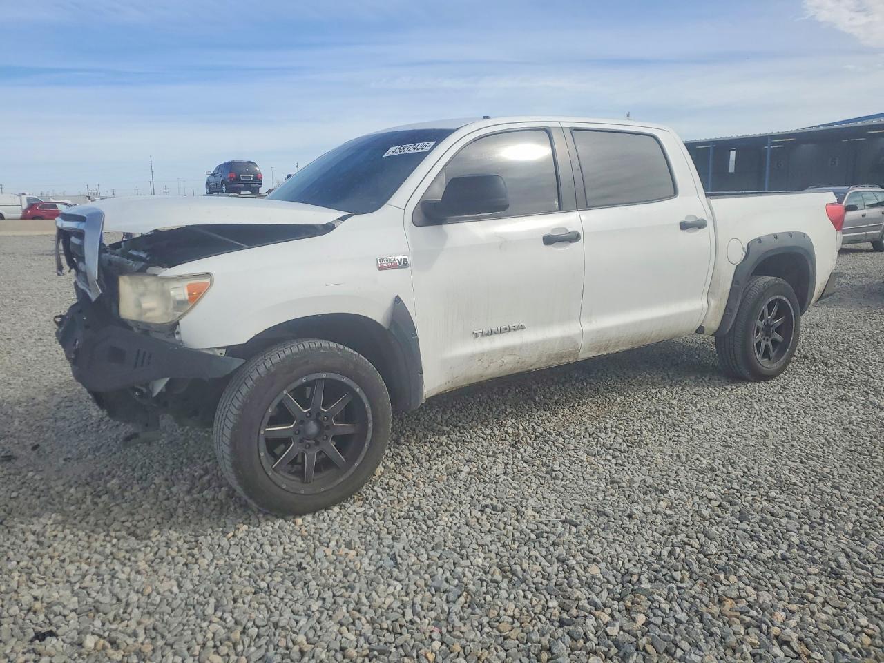2011 TOYOTA TUNDRA