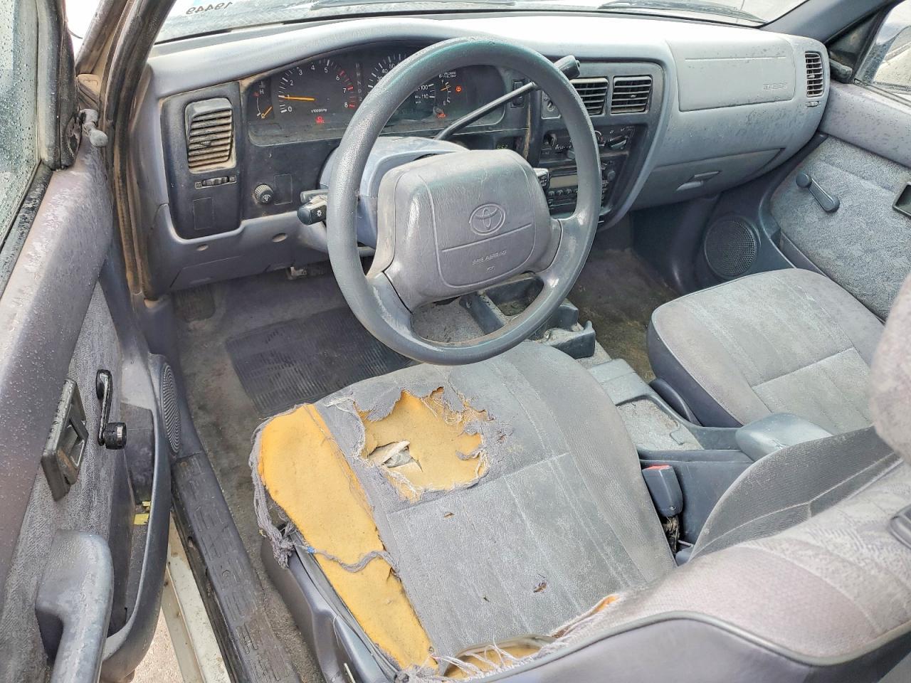 2000 TOYOTA TACOMA