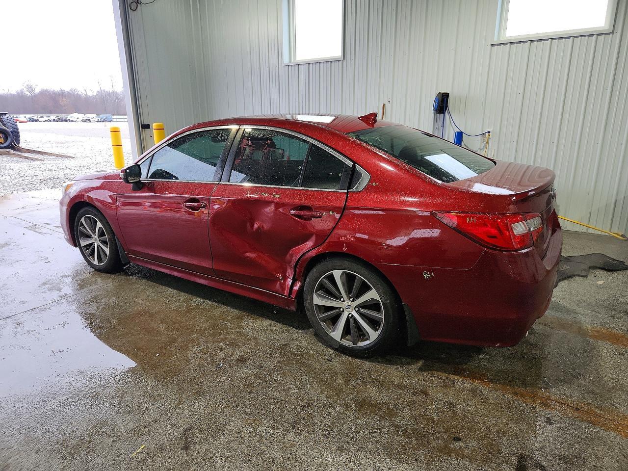 2016 SUBARU Legacy