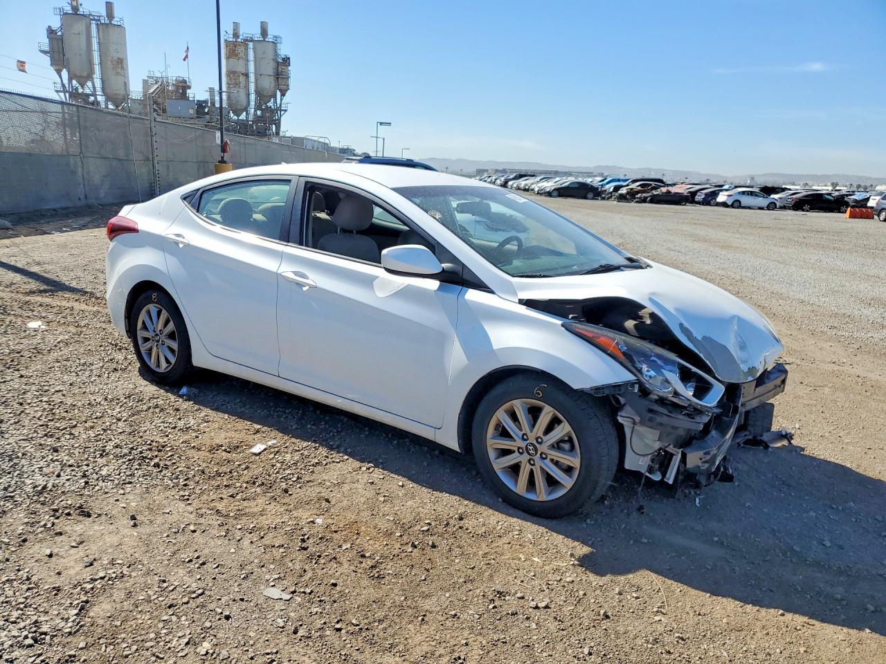 2016 HYUNDAI ELANTRA