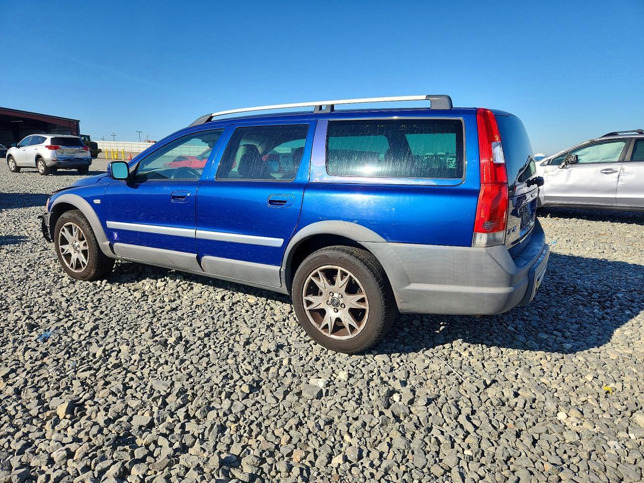 2006 VOLVO XC70