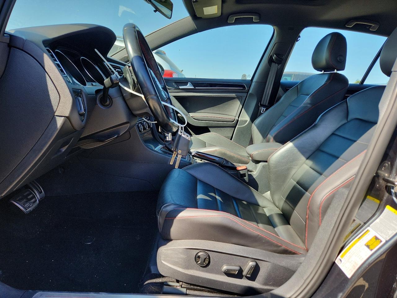 2015 VOLKSWAGEN GTI