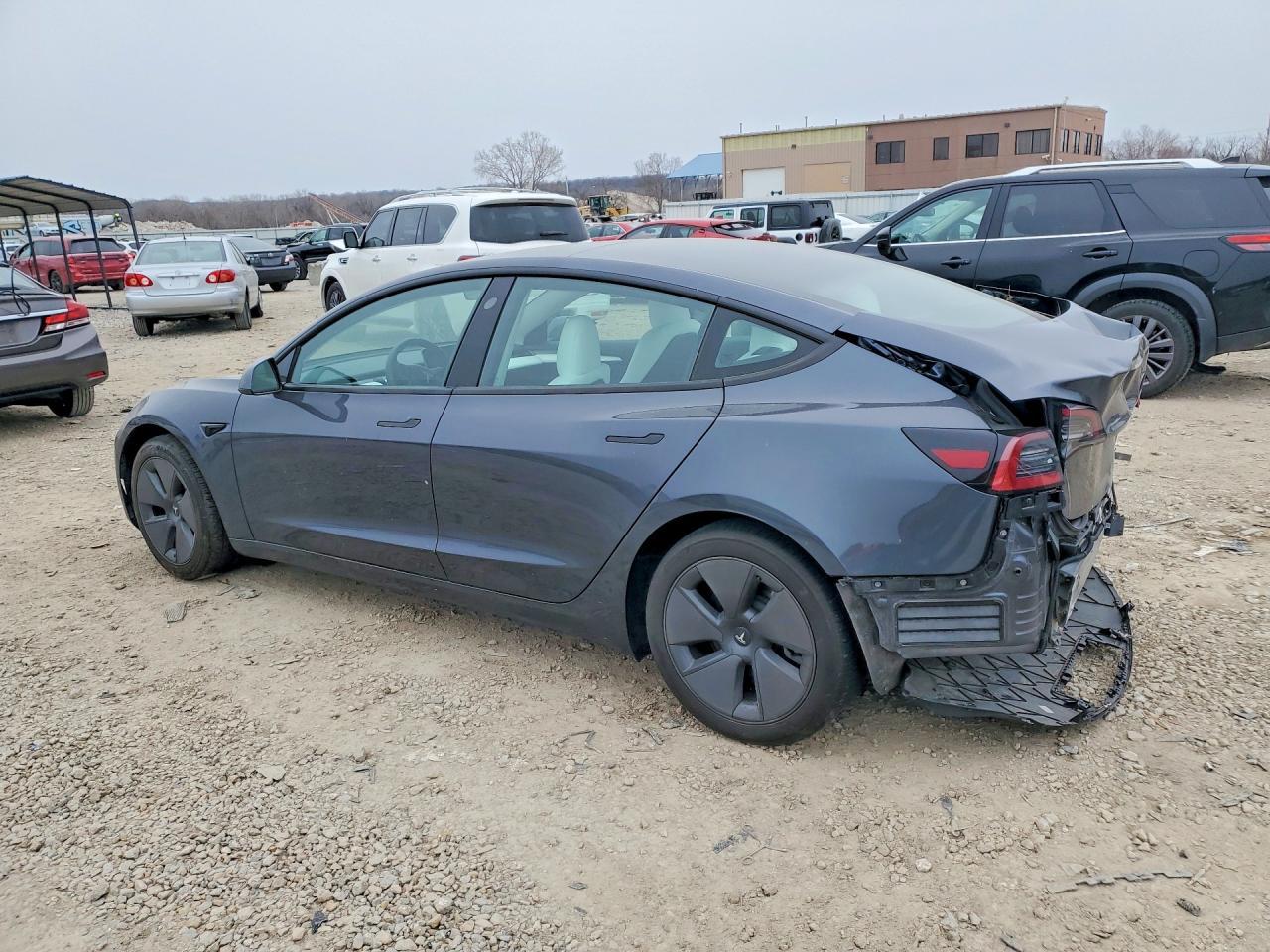2023 TESLA MODEL 3