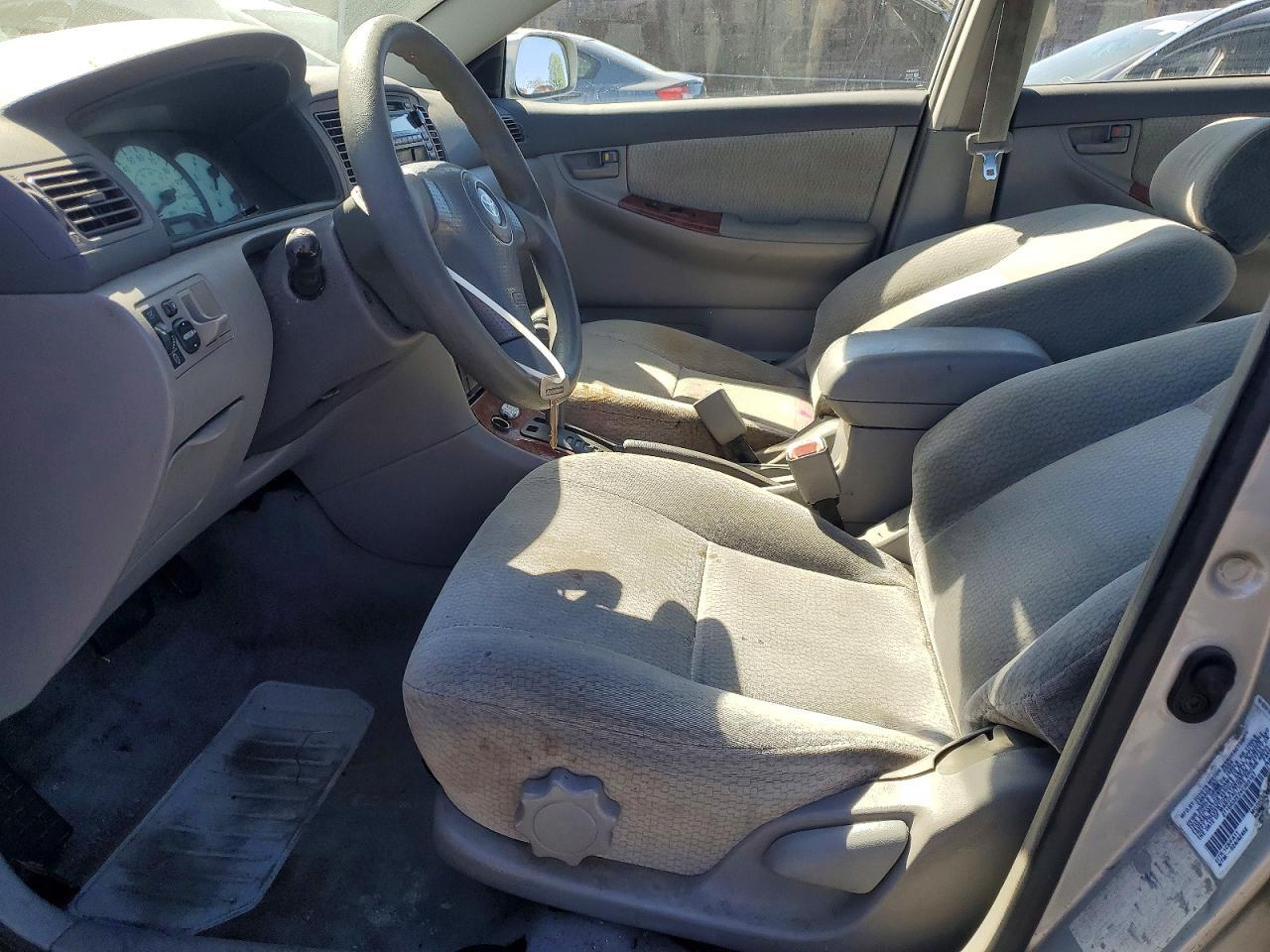 2004 TOYOTA COROLLA