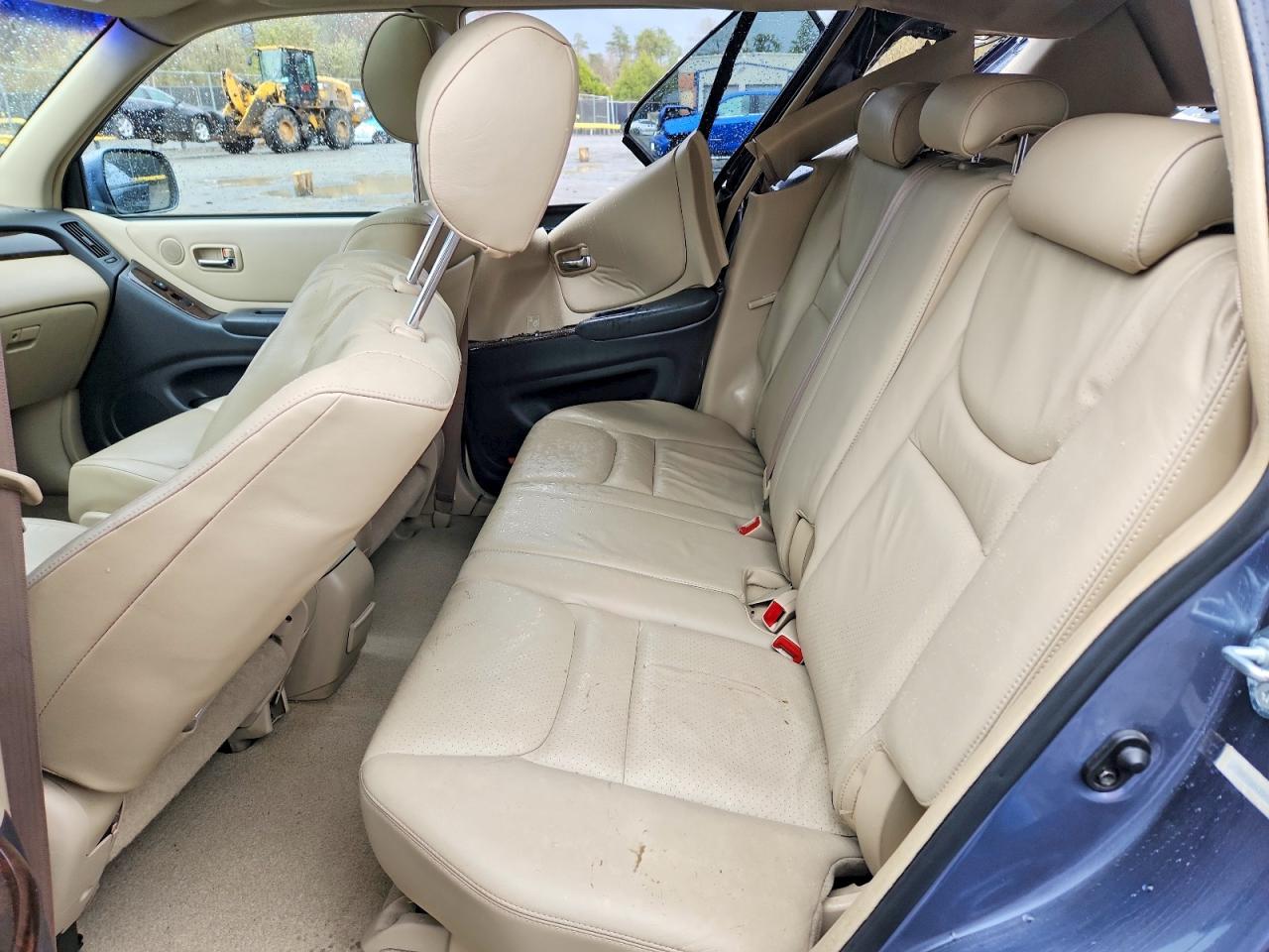 2001 TOYOTA HIGHLANDER