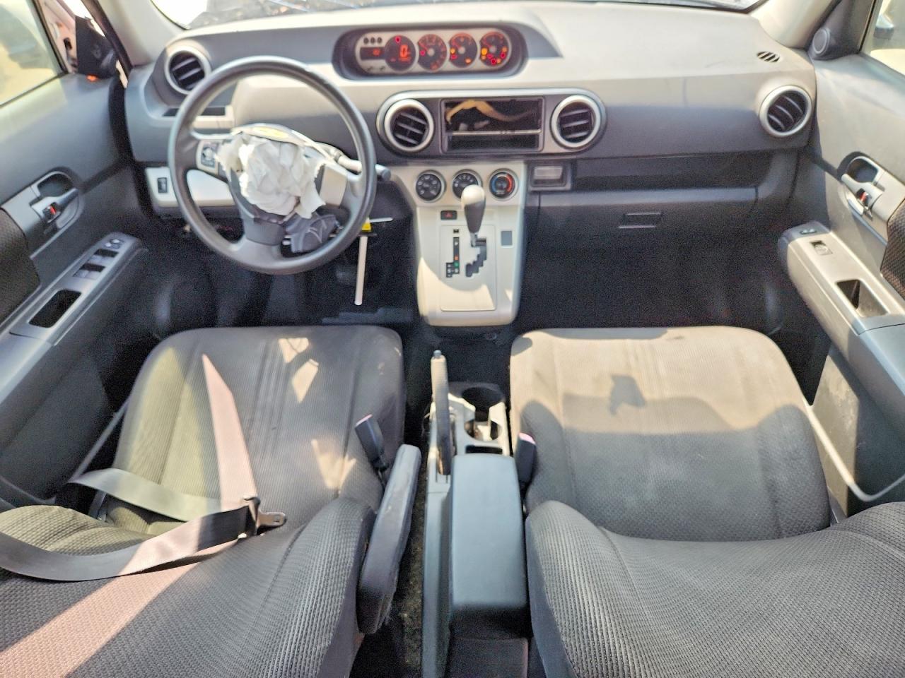 2009 SCION xB