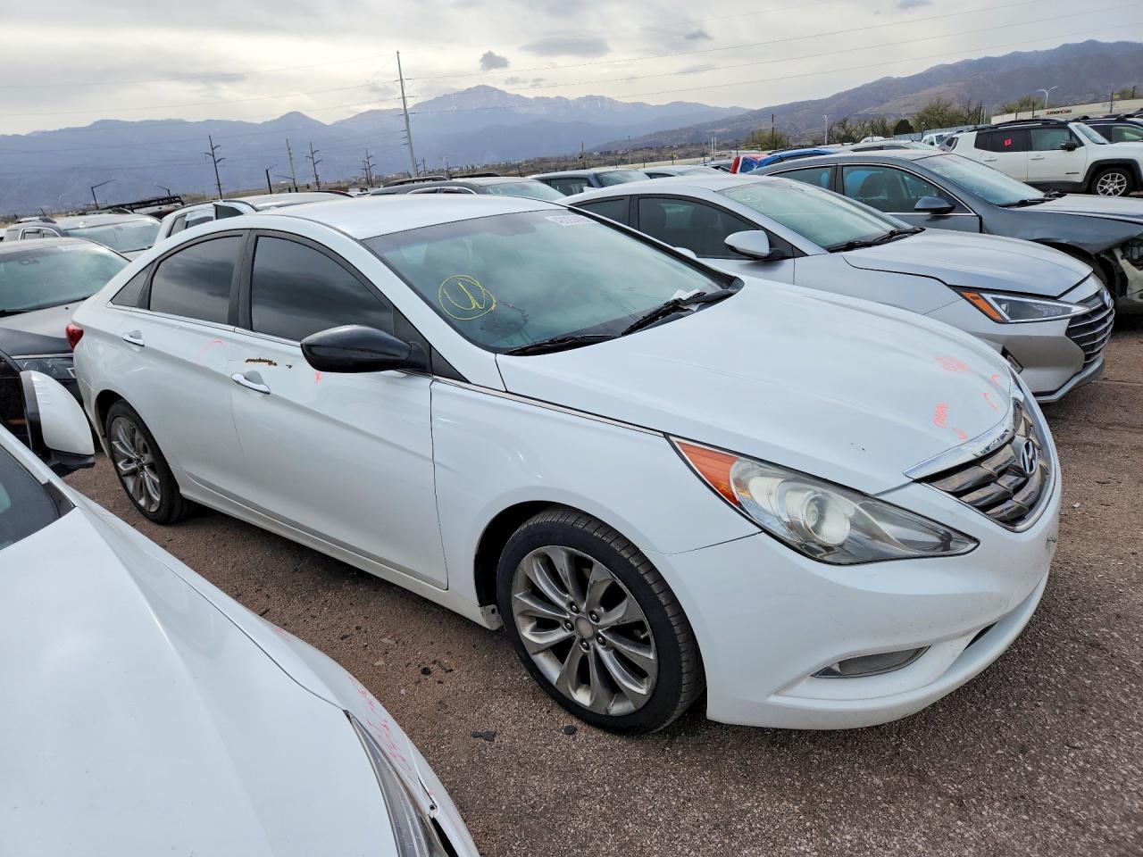 2011 HYUNDAI SONATA
