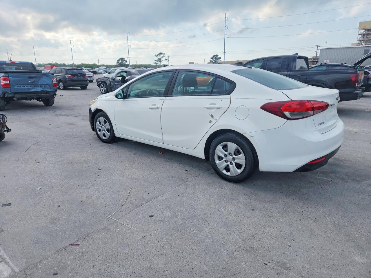 2017 KIA FORTE