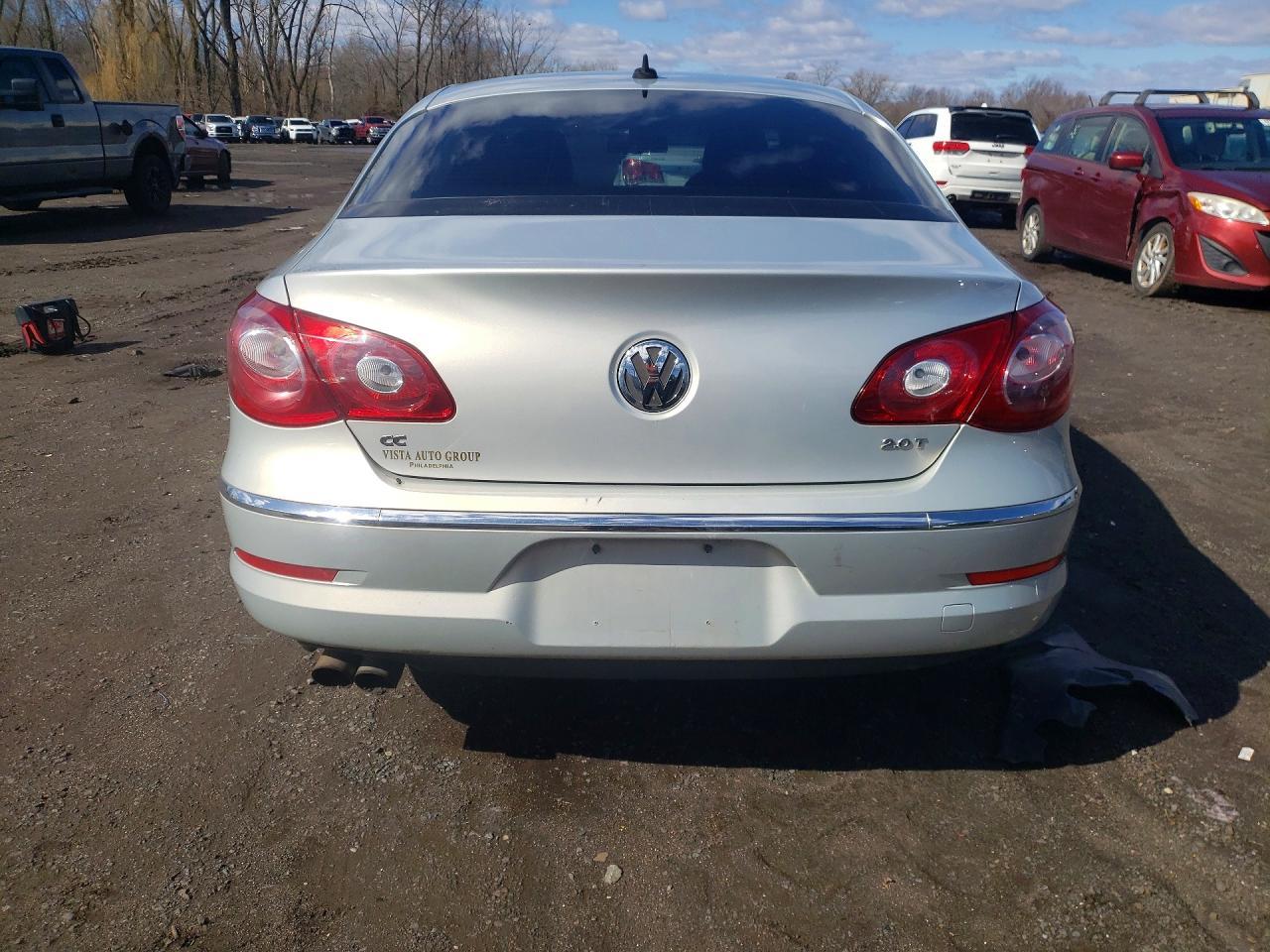 2011 VOLKSWAGEN CC