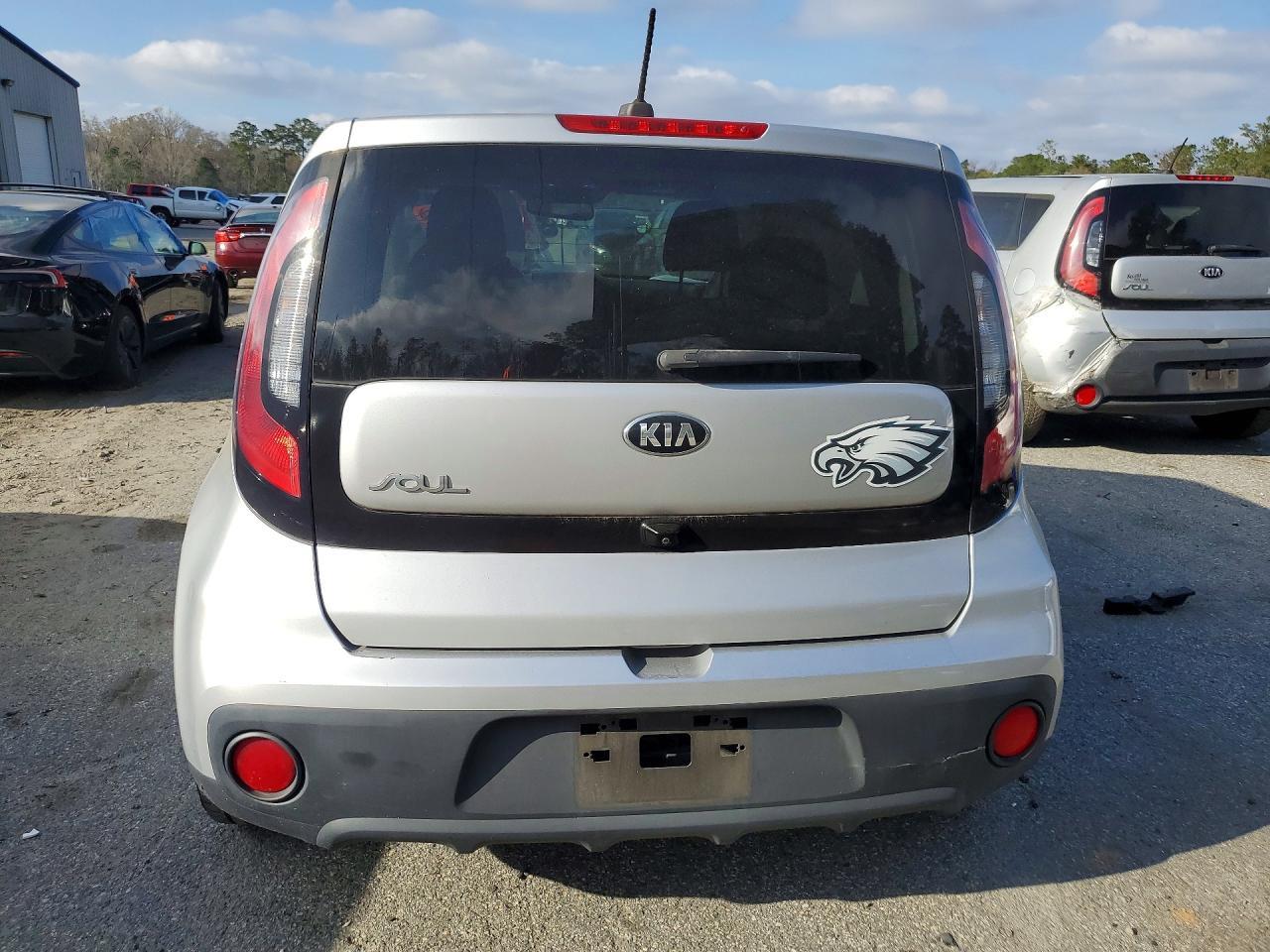 2017 KIA SOUL