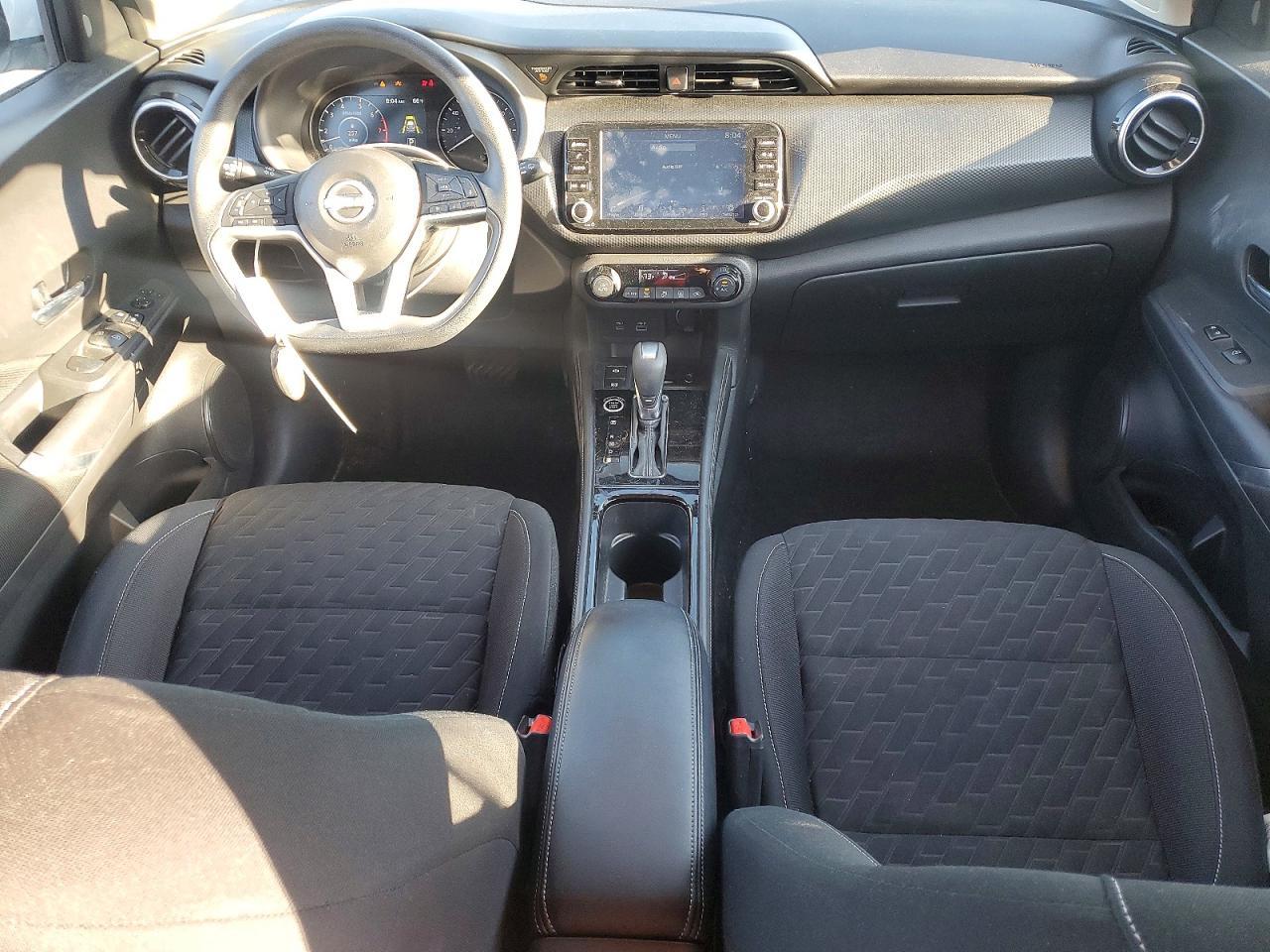 2022 NISSAN KICKS