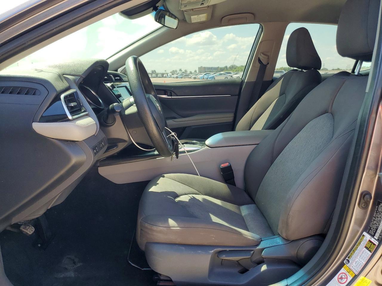2018 TOYOTA CAMRY