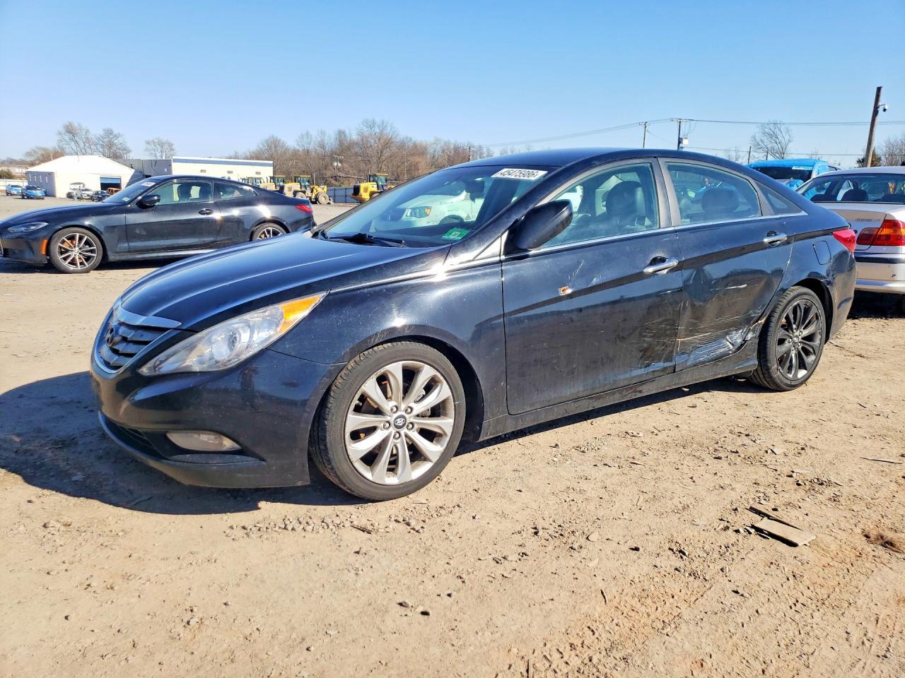 2011 HYUNDAI SONATA