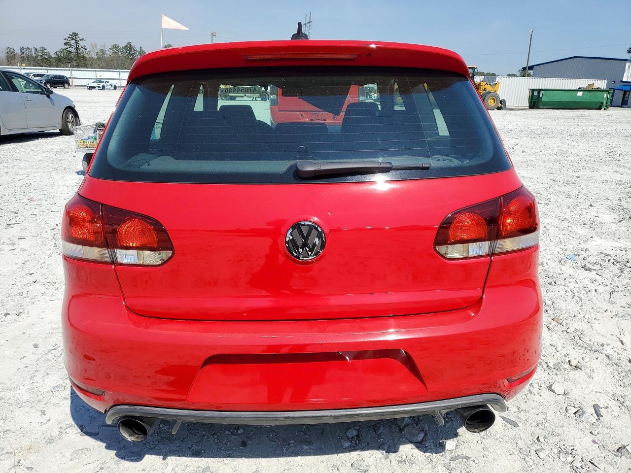 2012 VOLKSWAGEN GTI