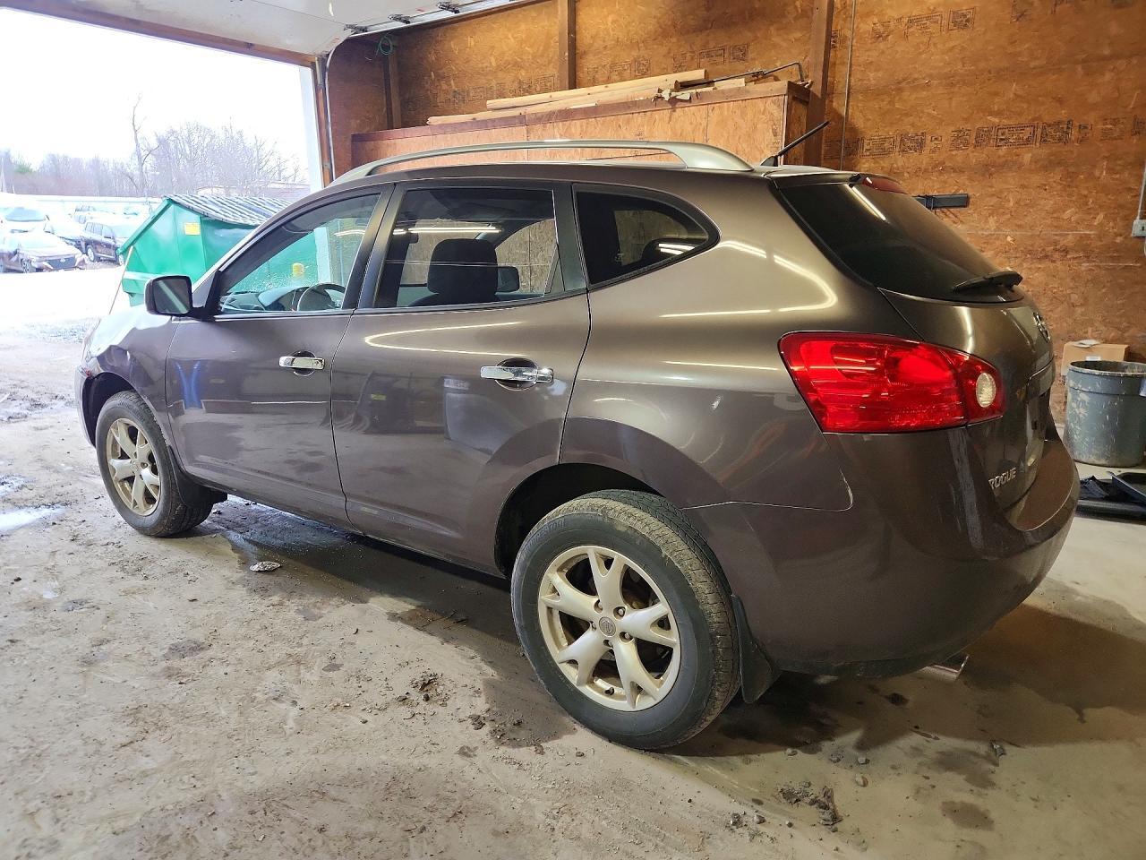2010 NISSAN ROGUE