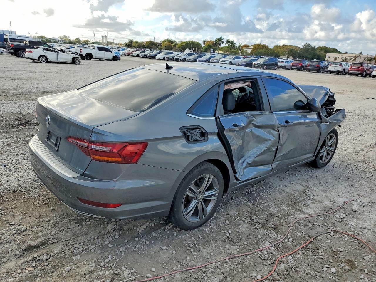 2019 VOLKSWAGEN JETTA