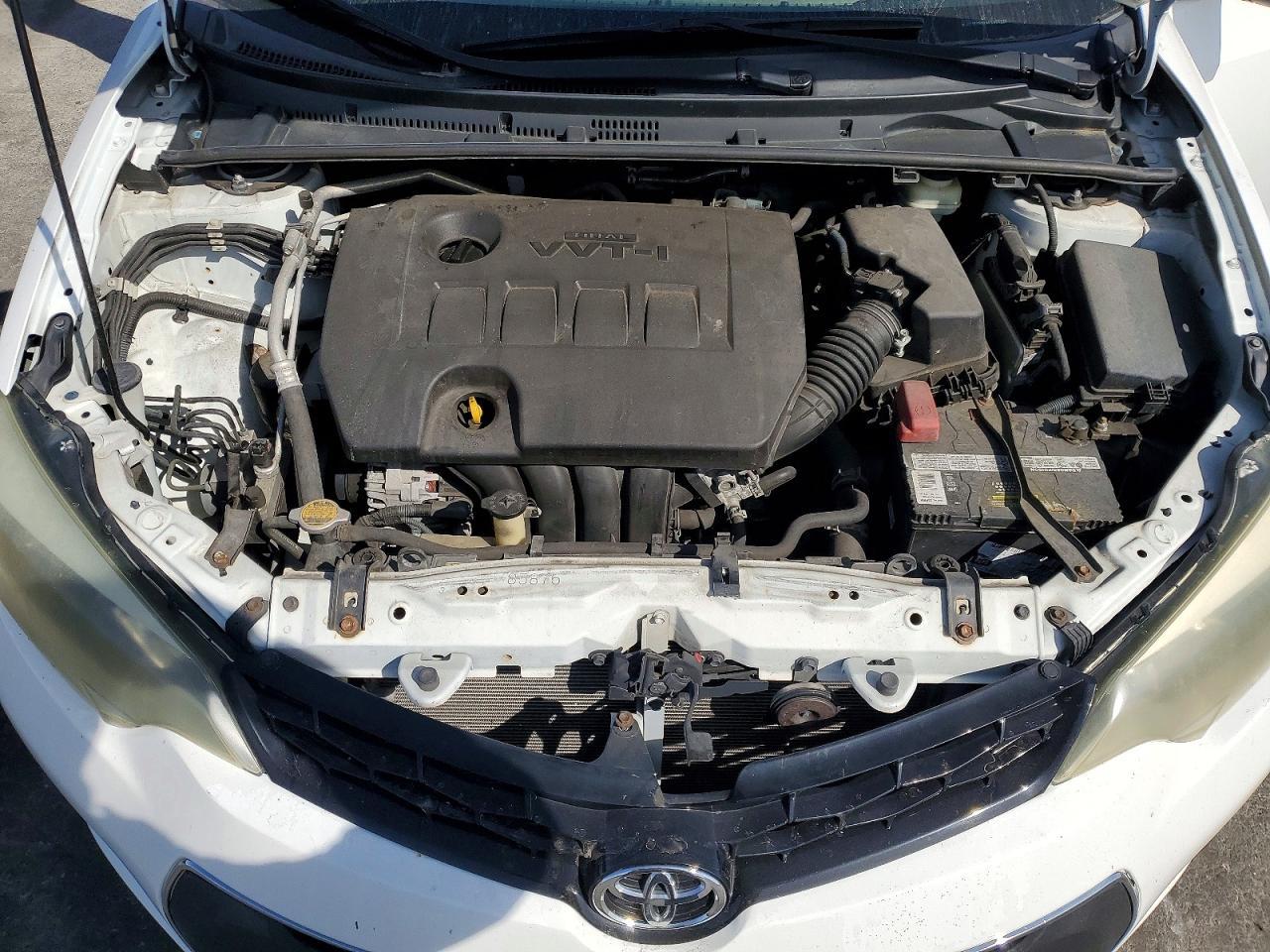 2015 TOYOTA COROLLA