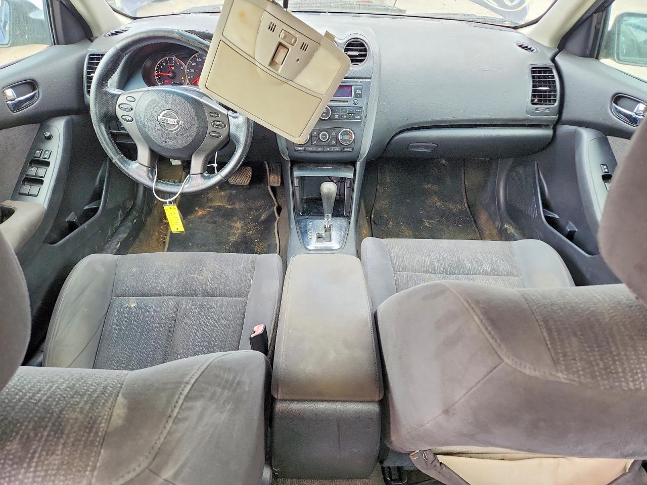 2010 NISSAN ALTIMA