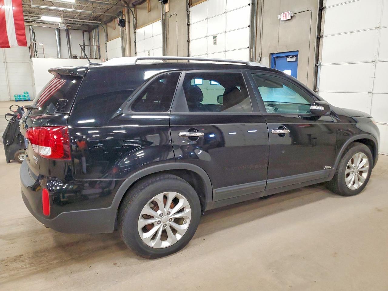 2015 KIA SORENTO