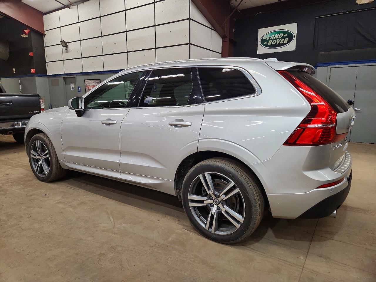 2021 VOLVO XC60