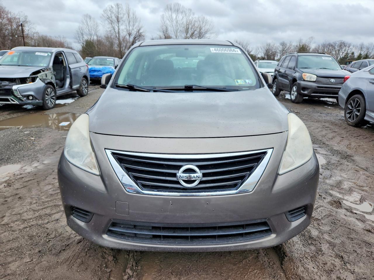 2014 NISSAN VERSA