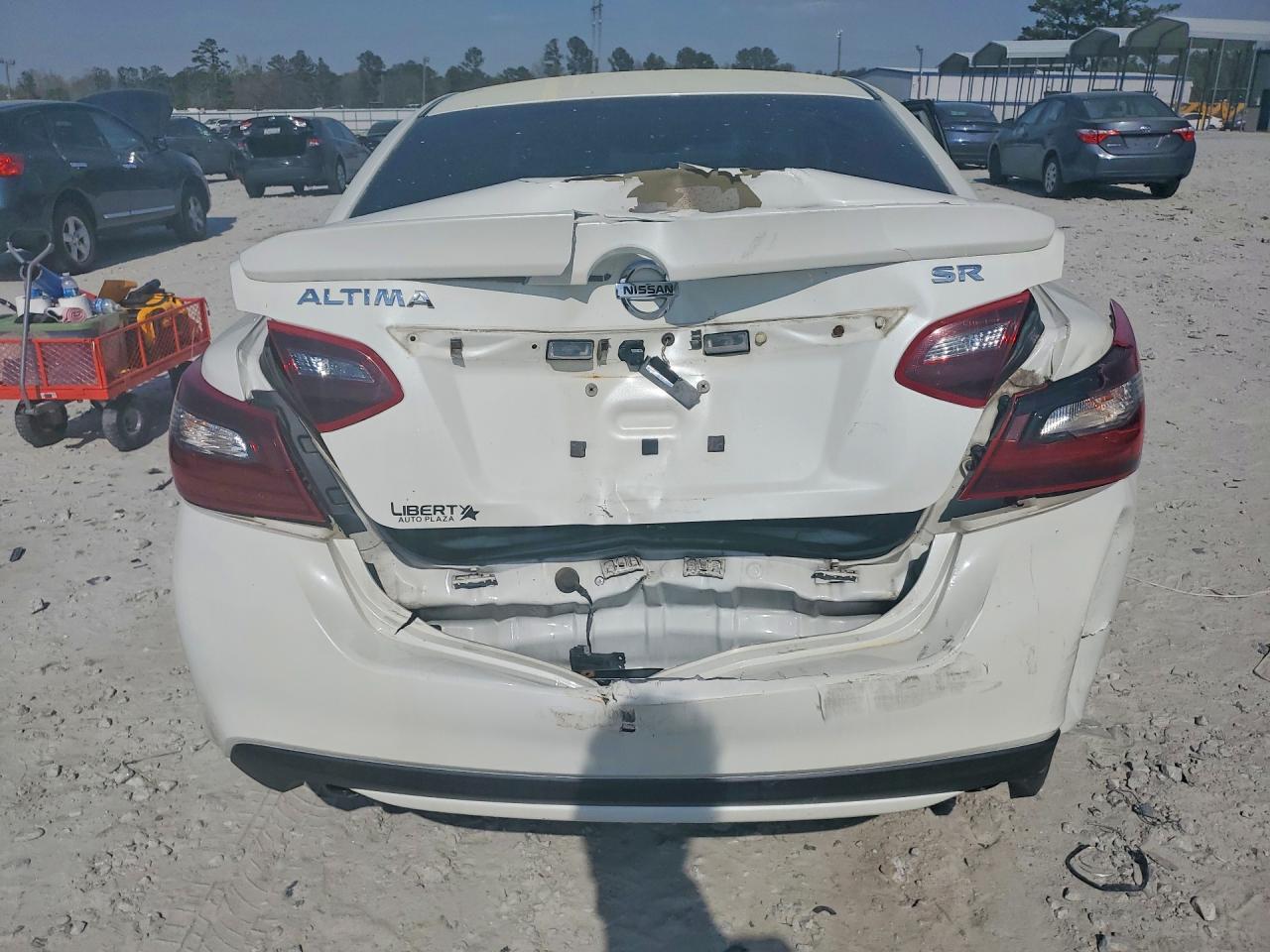 2017 NISSAN ALTIMA