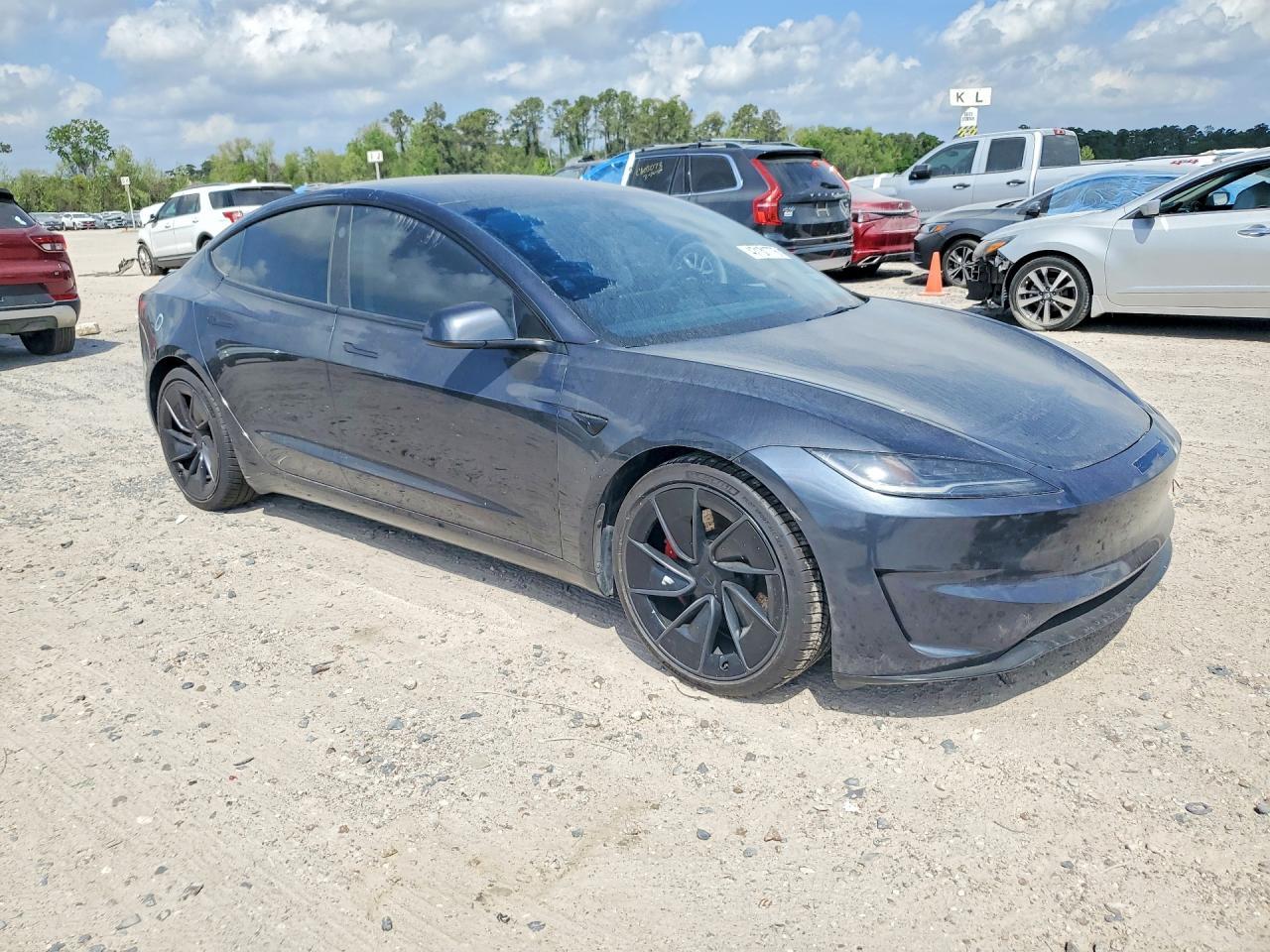 2024 TESLA MODEL 3