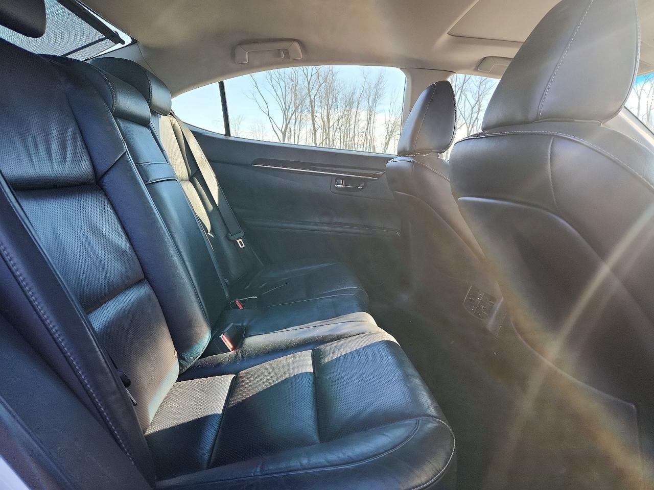 2014 LEXUS ES 350