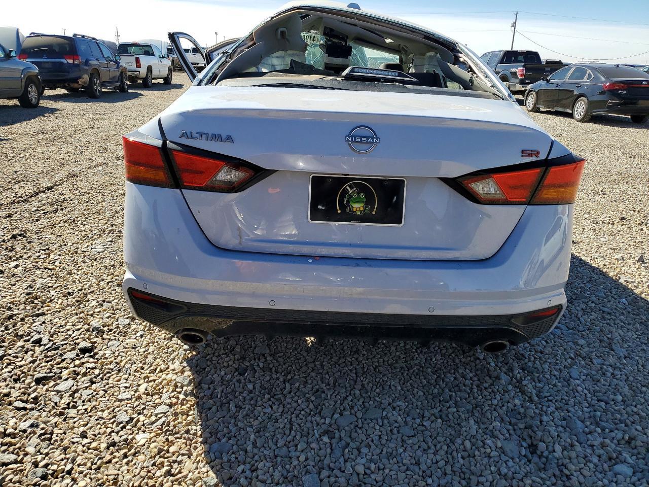 2025 NISSAN ALTIMA