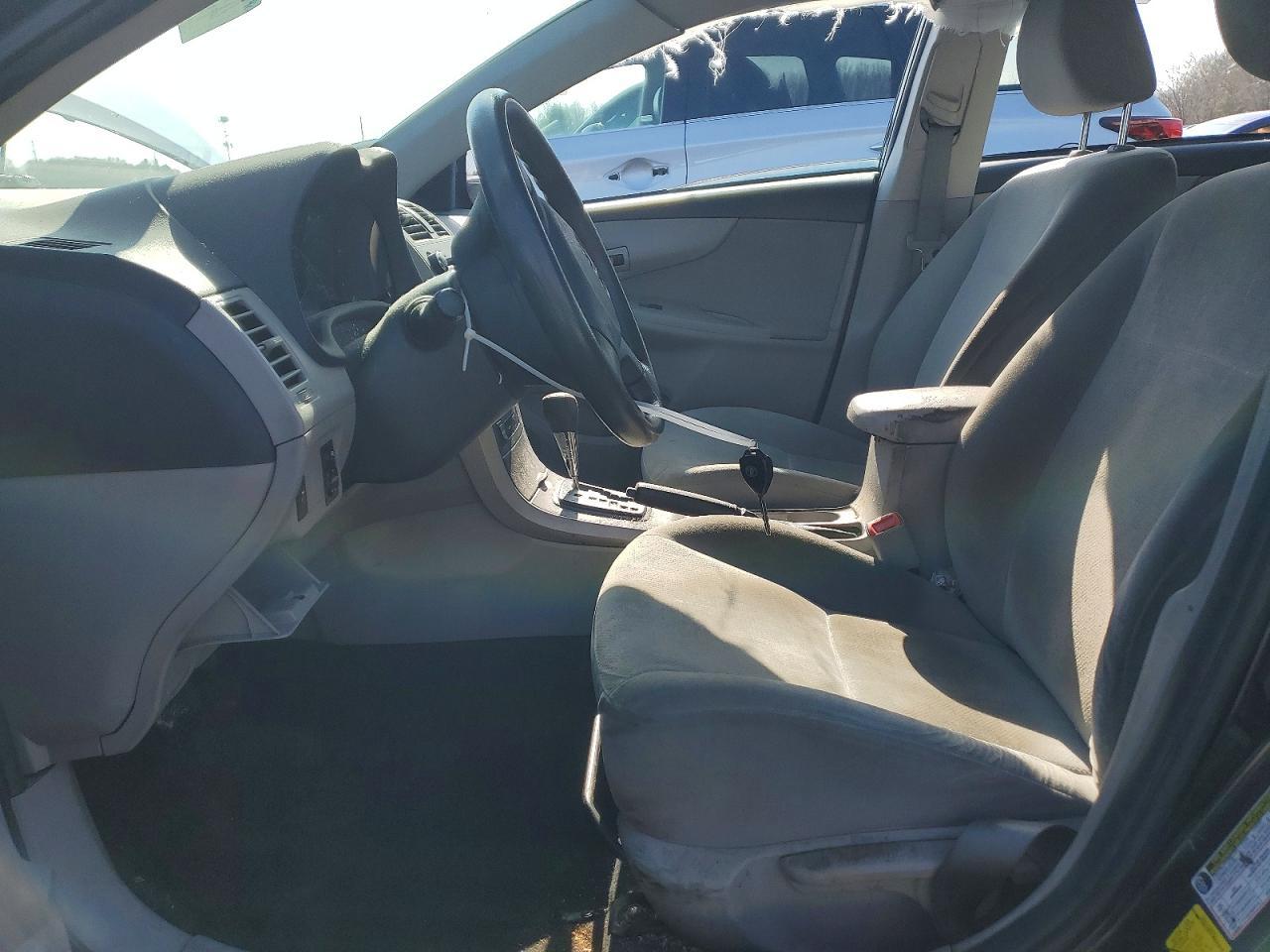 2012 TOYOTA COROLLA