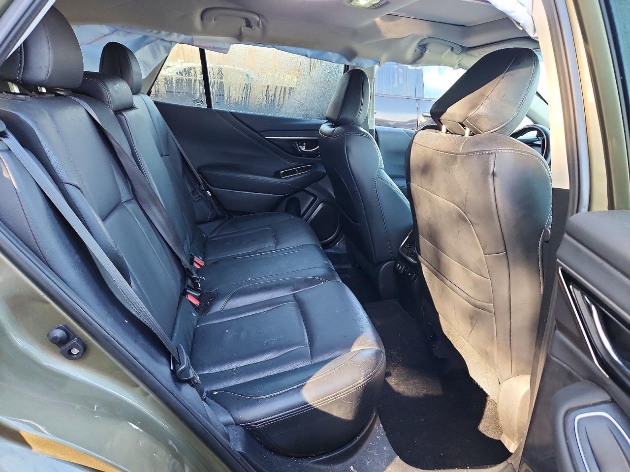 2022 SUBARU Outback