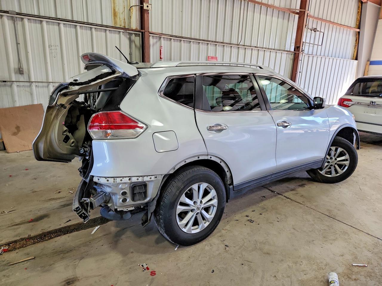 2016 NISSAN ROGUE