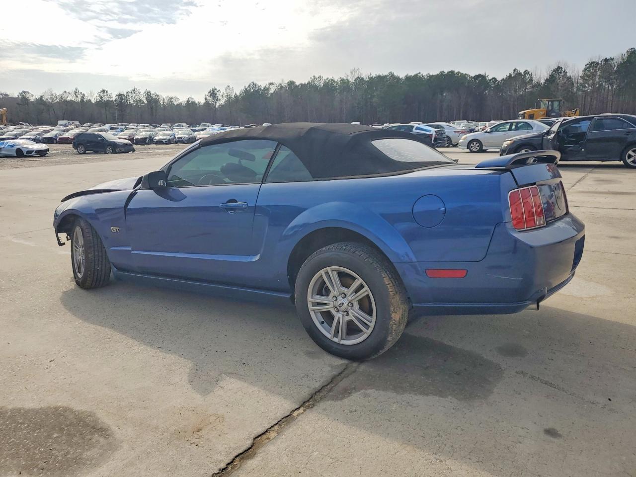 2008 FORD MUSTANG