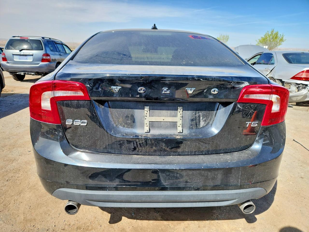 2012 VOLVO S60
