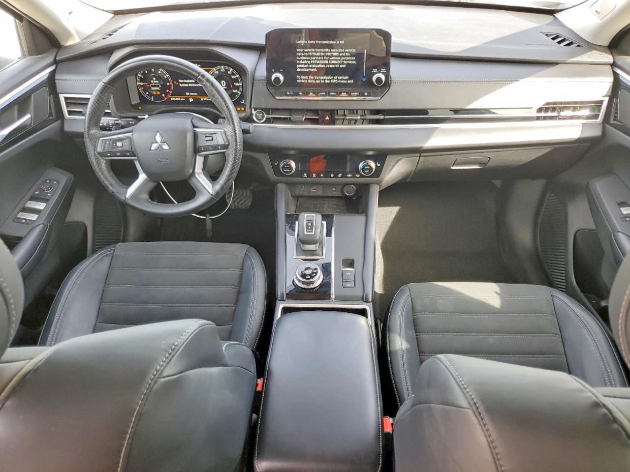 2022 MITSUBISHI outlander