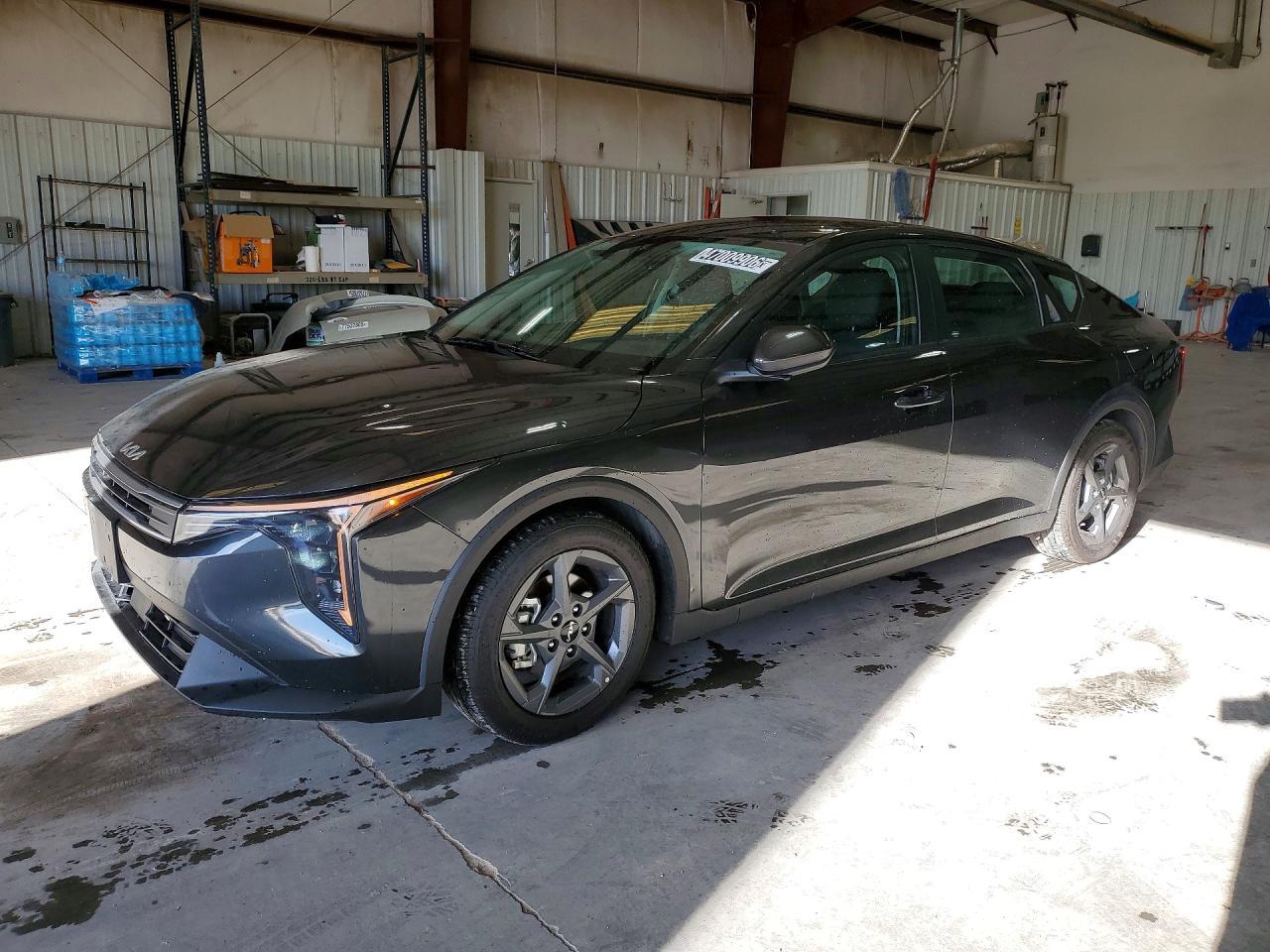 2025 KIA K4