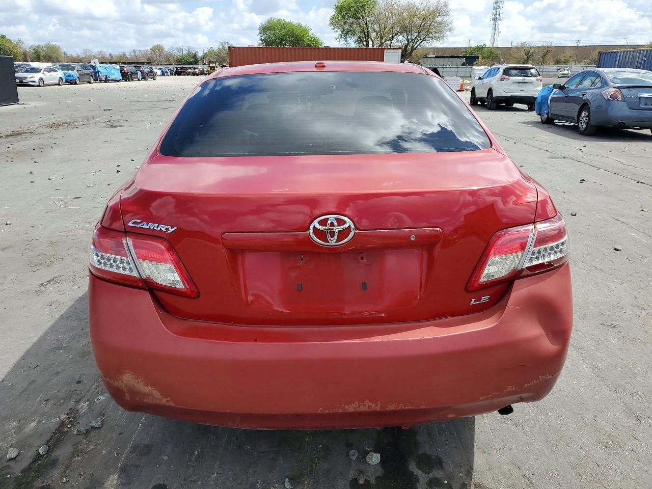 2010 TOYOTA CAMRY